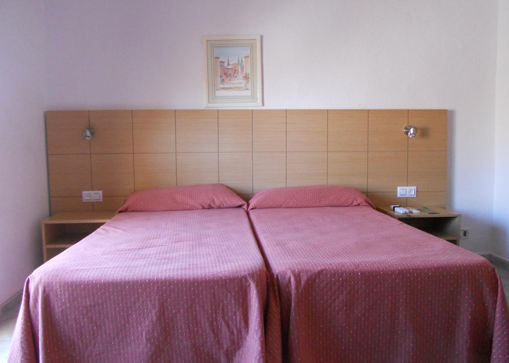 Hotel Sacratif Torrenueva  Quarto foto