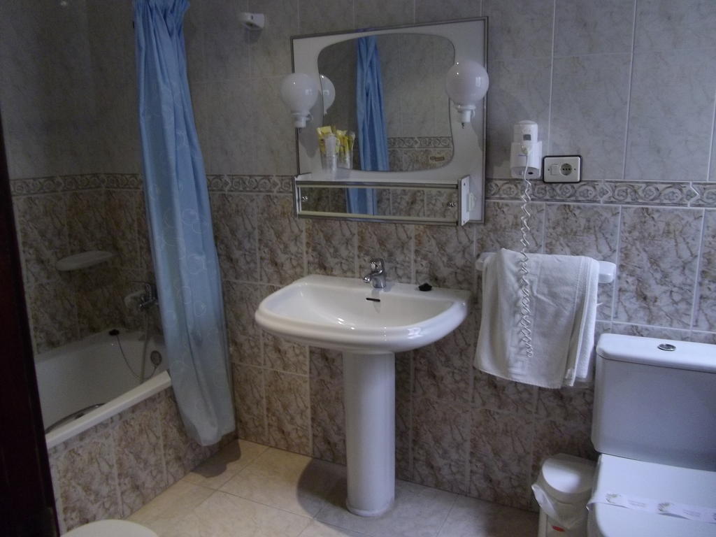 Hotel Sacratif Torrenueva  Quarto foto